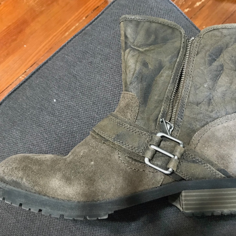 High Quality Hardly used leather boots